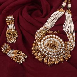 MJNK21N400-1-Maheshpati-Kundan-Necklace-Set-Gold-Look-1.jpg